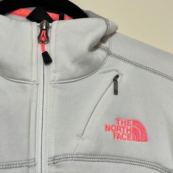 The North Face Women’s Lightweight Jacket Size Small - Picture 2 of 9